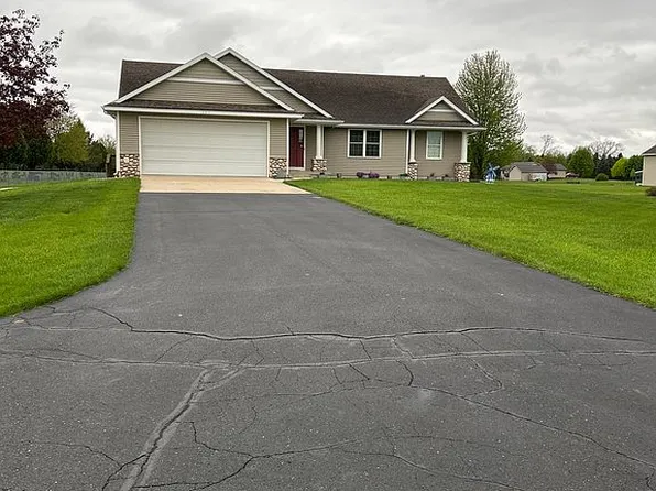 12717 60th Ave, Allendale, MI 49401