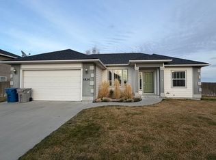 1820 SW Silverstone Ave, Mountain Home, ID 83647
