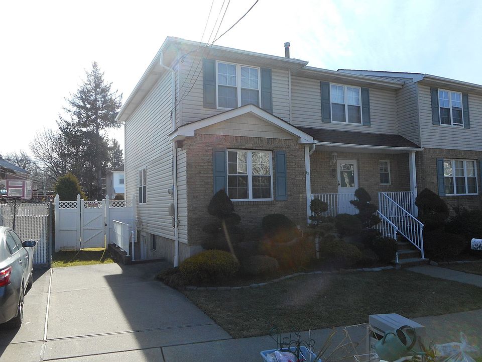 1st image of 12 Lyman Ave