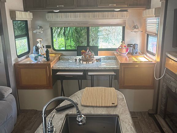 4th image of 3180 Beck Blvd
