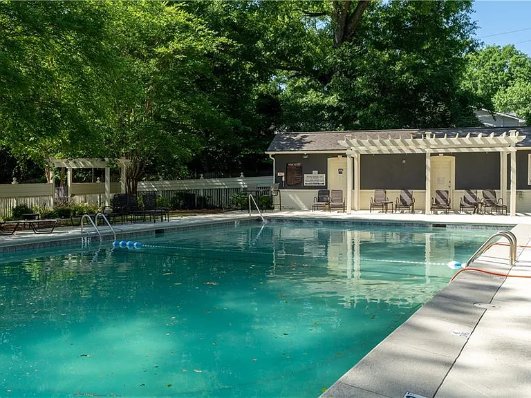 6900 Roswell Rd #N13 — Photo 51