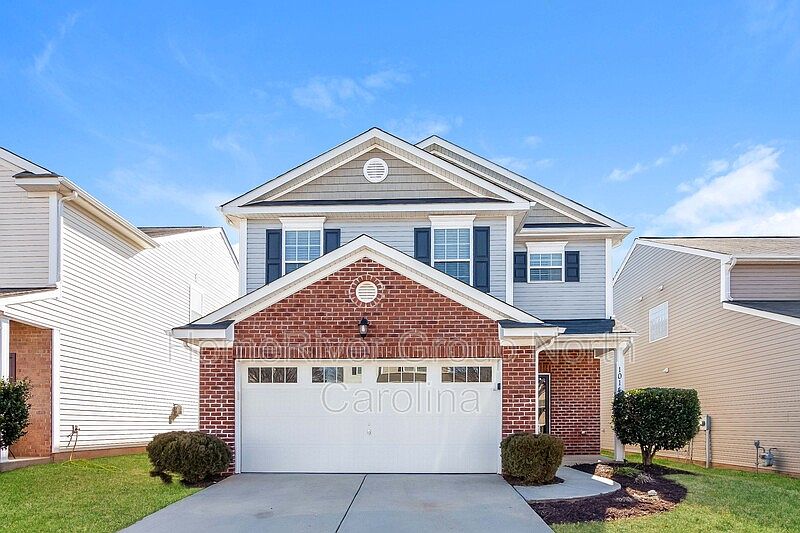 1st image of 1014 Black Oak Dr