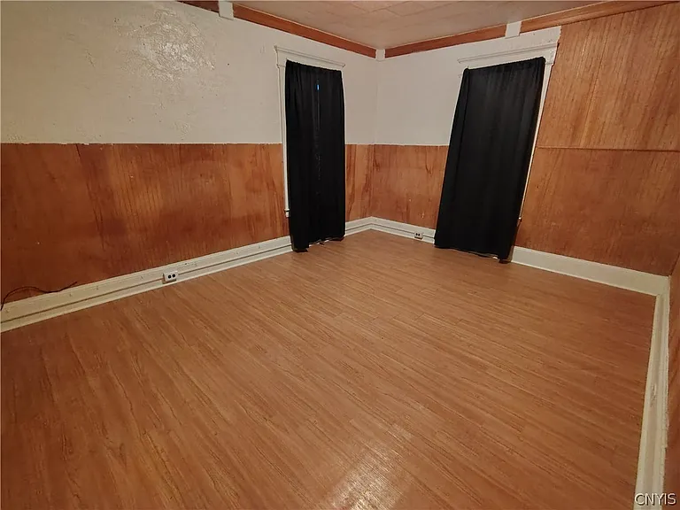 147 E Matson Ave — Photo 10