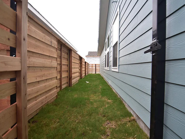 409 Keefer Ln — Photo 63