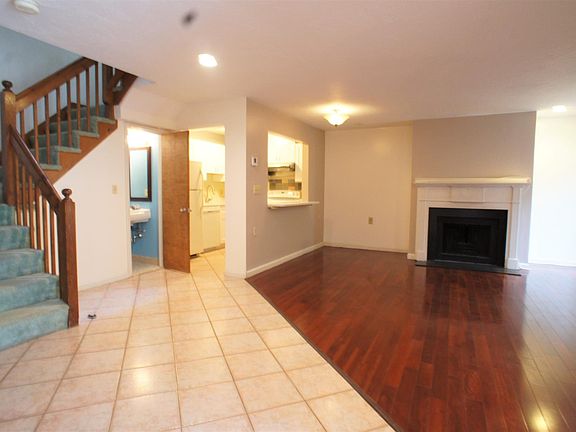 4th image of 154 Quincy Shore Dr Unit 39