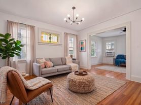 17 Beekman St, Bloomfield, NJ