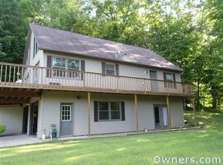 15120 Cedar Ridge Rd, Dubuque, IA 52002