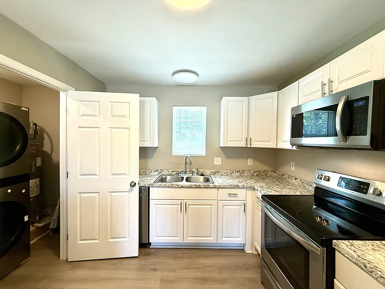2618 Mashburn Rd — Photo 11