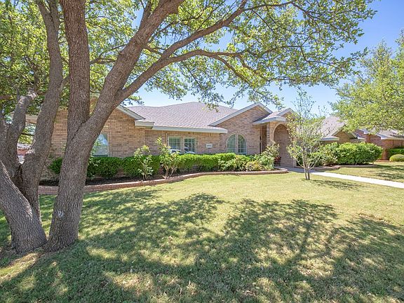 3rd image of 4001 Baybrook Dr