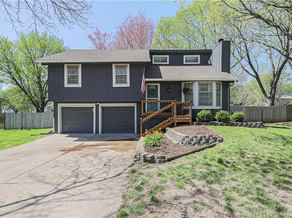 10508 N Grand Ave, Kansas City, MO 64155