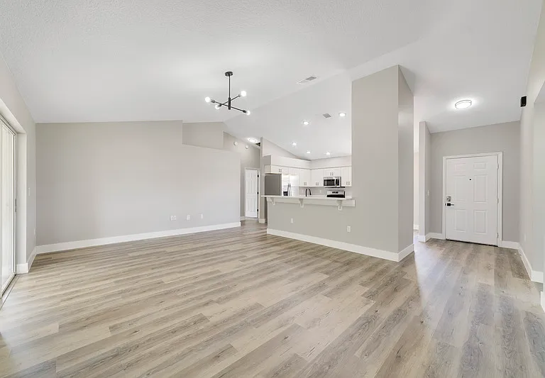 149 Ronda Ct — Photo 3
