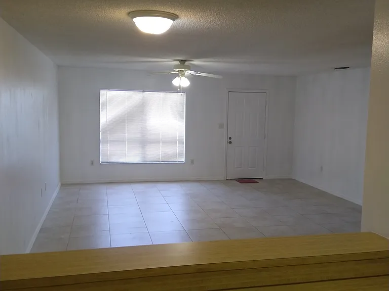 107 McNeela Dr #107 — Photo 3