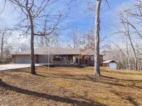 102 Lakeview Dr, Bull Shoals, AR 72619