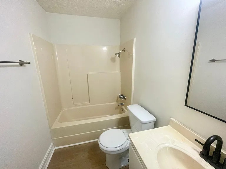 219 Harrell St #3 — Photo 7