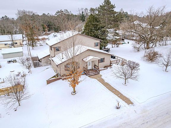 3rd image of 625 Wilson St