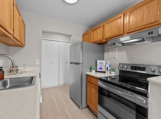 Sunnymede Apartments - Troy, MI, Troy, MI 48084