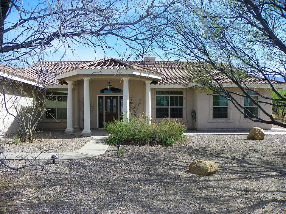 1st image of 3426 E Choctaw Dr