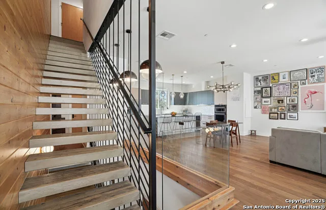 310 Clay St #11 — Photo 15