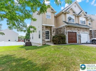 225 Maple Ct, Alburtis, PA 18011