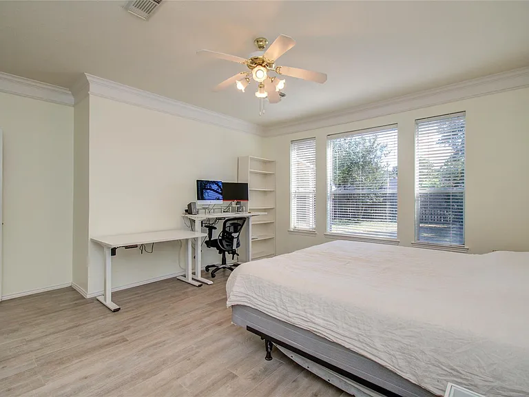 20211 Black Canyon Dr — Photo 17