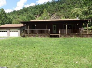 164 N River Rd, Mount Solon, VA 22843