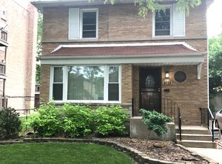 8039 S Phillips Ave, Chicago, IL 60617