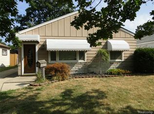 34820 Stellwagen St, Wayne, MI