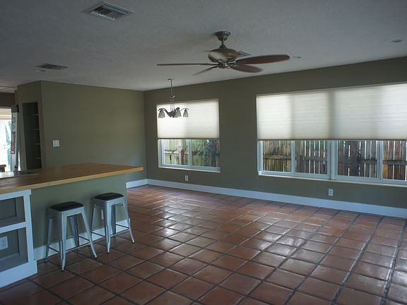 3rd image of 1638 NE 34th Dr