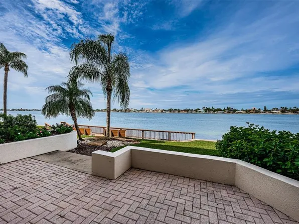 6083 Bahia Del Mar Cir APT 158, Saint Petersburg, FL 33715