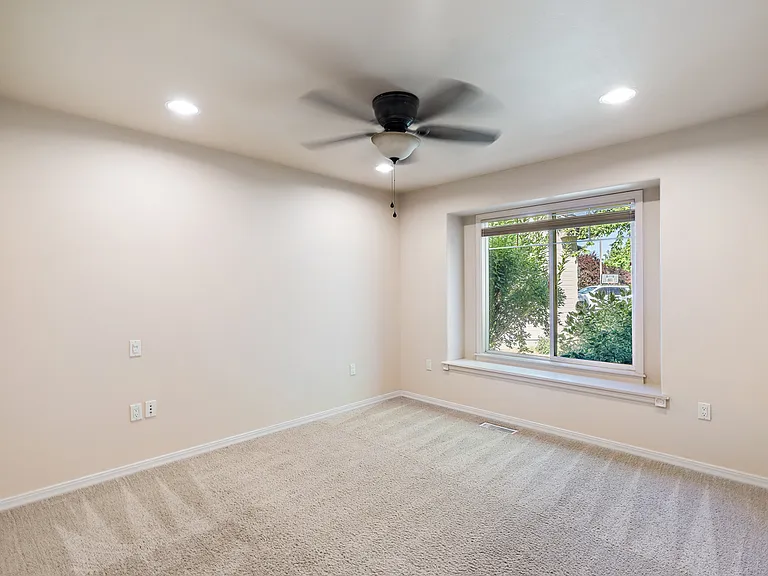 3234 N Nuova Ave — Photo 16