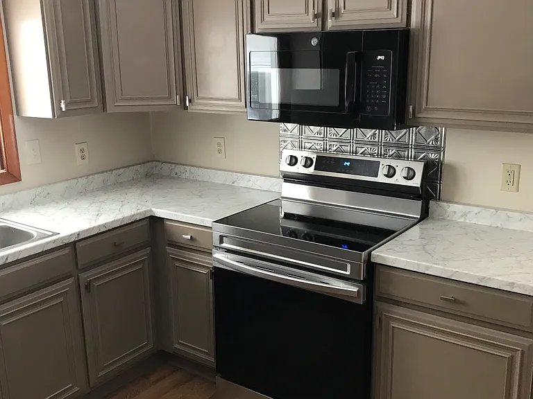 994 Peru Rd — Photo 28