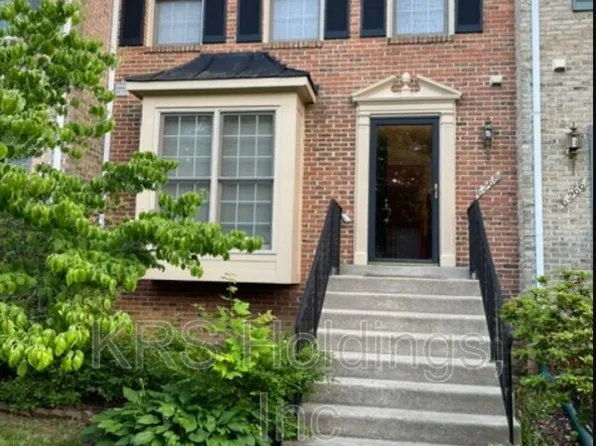 6268 Walkers Croft Way, Alexandria, VA 22315