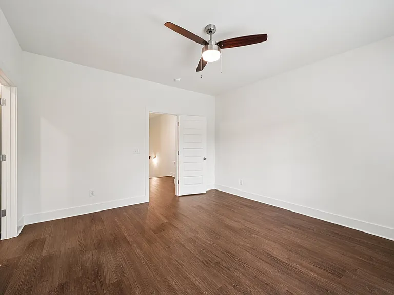 Turnberry Park Apartments and Homes — Photo 43