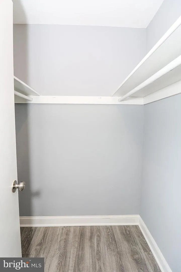 3 bed, 1700 sqft, $3,000 — Photo 1
