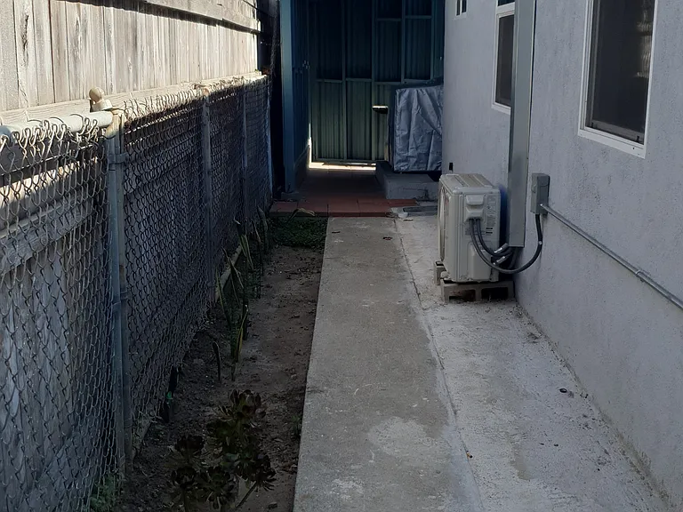 3608 Pomona St — Photo 20