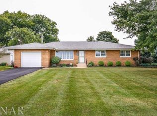 13855 E 700 North Rd, Shirley, IL 61772