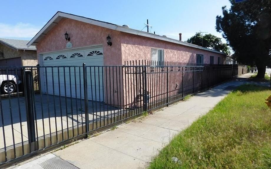1st image of 11481 Amboy Ave