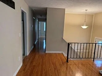 6 bed, 1344 sqft, $2,400 — Photo 3