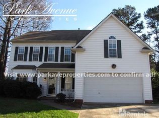 6418 Forest Pond Dr, Charlotte, NC 28262