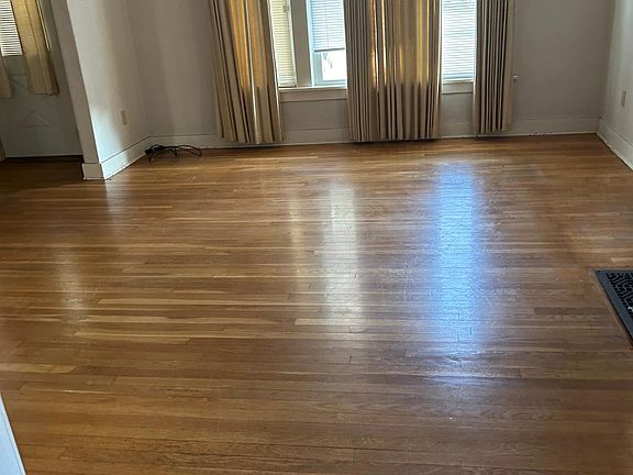 2nd image of 1144 W 9th St Floor 1