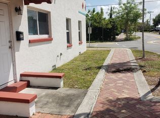 195 SW 3rd St, Dania, FL 33004