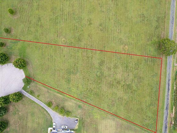 5th image of 18035 Ellyn Ct