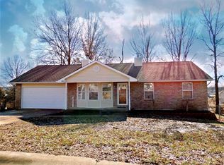 804 804 Peach Tree Ct, Pacific, MO 63069