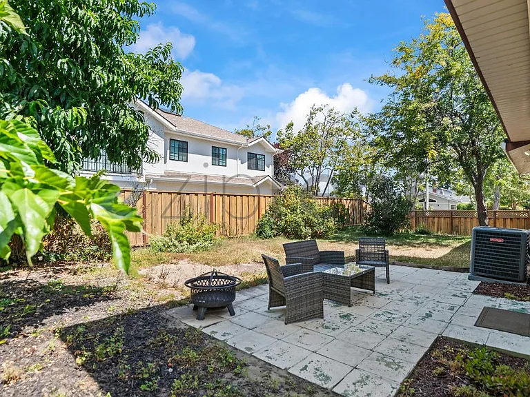 5319 Westbury Ct — Photo 29
