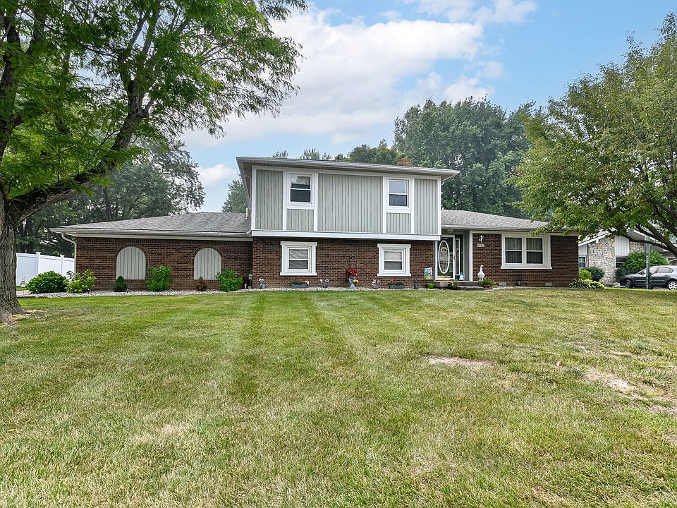 1st image of 6554 Saint James Dr