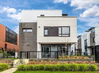 6322 Oak St, Vancouver, BC
