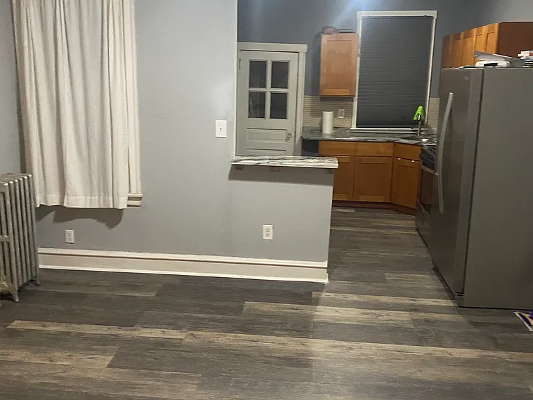1242 E Price St — Photo 17