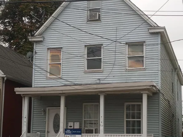 599 Charles St Floor 2, Perth Amboy, NJ 08861