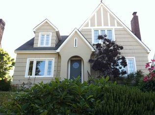 3812 43rd Ave NE, Seattle, WA 98105