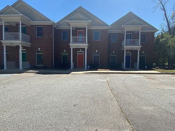 4th image of 819 John B White Sr Blvd
